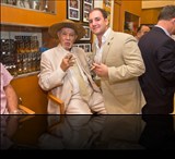 Avo Uvezian y Davidoff visitan el Cigar House en Viejo San Juan